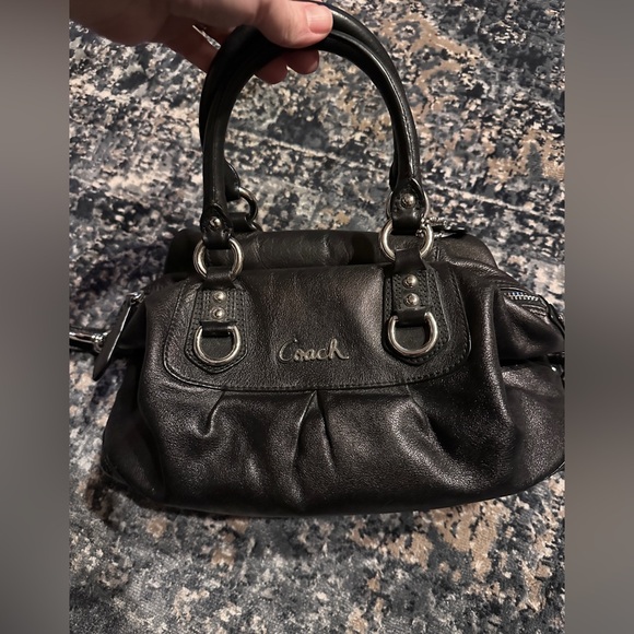 Coach Handbags - Black leather coach purse